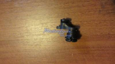 Механизм блокировки центральной подножки