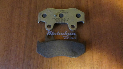 Колодки заднего тормоза Сузуки Бургман